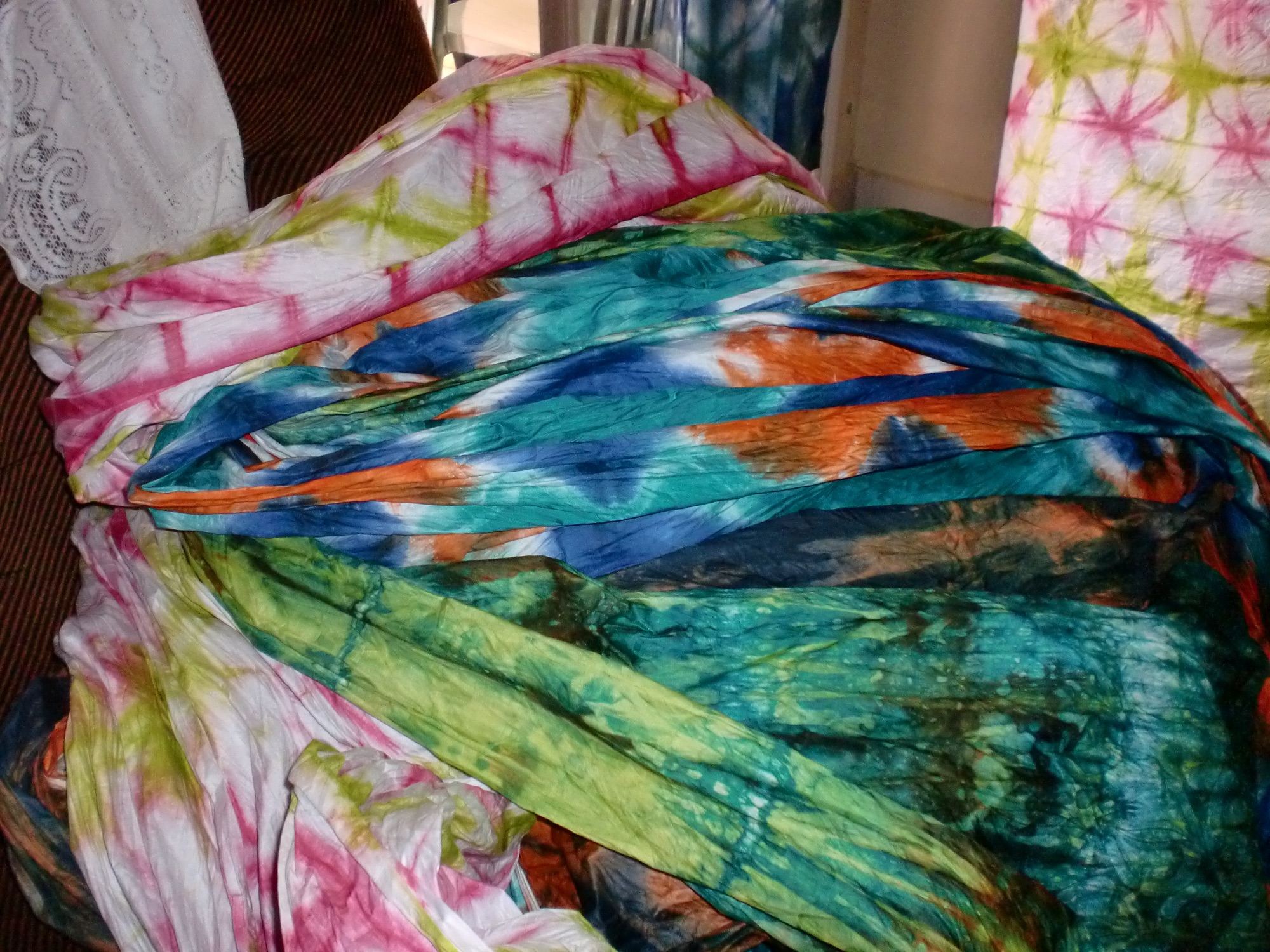 Kleurrijke batikstoffen